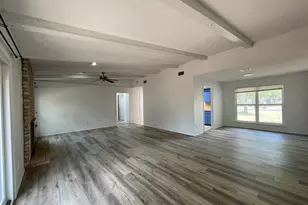 8704 Black Oak St, Austin, TX 78729 - Photo 5