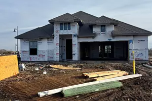 240 Pacific Grove Cir, Liberty Hill, TX 78642 - Photo 1