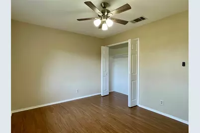 8905 Bridgewood Trail, Austin, TX 78729 - Photo 19