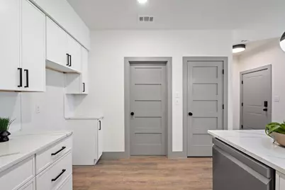 2450 Wickersham Lane #1924, Austin, TX 78741 - Photo 11