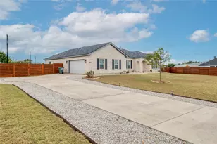 9812 Southshore Dr, Salado, TX 76571 - Photo 3