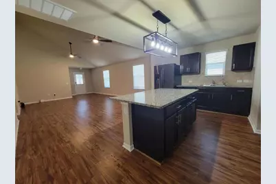 213 Camellia Drive, Hutto, TX 78634 - Photo 7