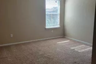 213 Camellia Dr, Hutto, TX 78634 - Photo 17