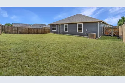 132 Denton Drive, Hutto, TX 78634 - Photo 31