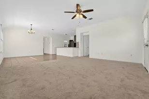 132 Denton Dr, Hutto, TX 78634 - Photo 27