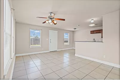 1503 Claremont Circle, Marble Falls, TX 78654 - Photo 5