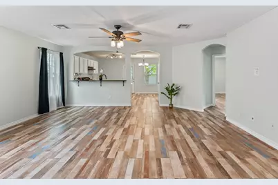 111 Quail Hollow Drive, Hutto, TX 78634 - Photo 13