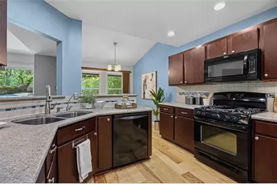 4209 Red Cloud Drive, Austin, TX 78759 - Photo 11