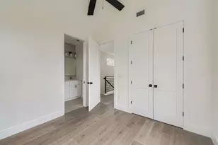 4712 S Forest Dr, Austin, TX 78745 - Photo 19