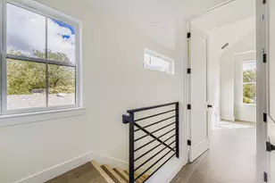 4712 S Forest Dr, Austin, TX 78745 - Photo 21