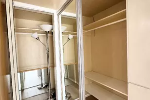 1800 Lavaca St, Austin, TX 78701 - Photo 9