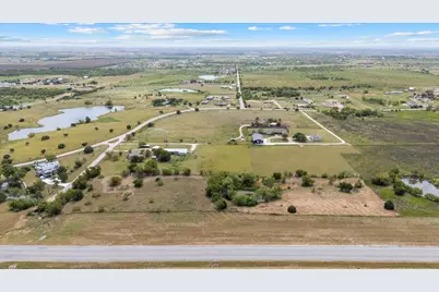 11401 Schmidt Lane, Manor, TX 78653 - Photo 5