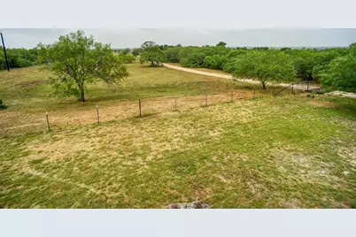 323 Cr 446, Gonzales, TX 78629 - Photo 31
