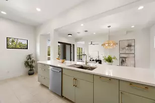 1814 Maple Ave, Austin, TX 78702 - Photo 5