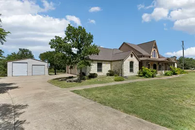 438 Patricia Road, Georgetown, TX 78628 - Photo 3