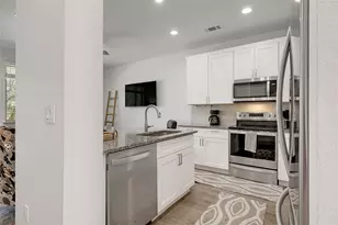 524 Palmer Dr, Point Venture, TX 78645 - Photo 7