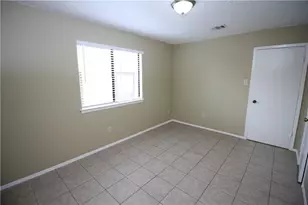 12331 Alderbrook Dr, Austin, TX 78758 - Photo 17