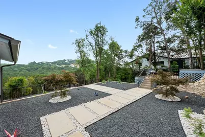 2711 Trail Of Madrones Street, Austin, TX 78746 - Photo 25