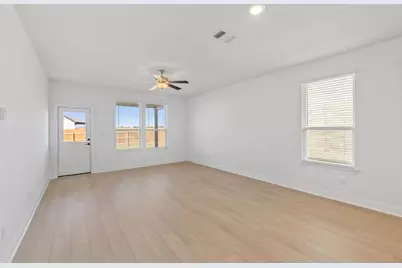 16804 Catemaco Walk, Manor, TX 78653 - Photo 9