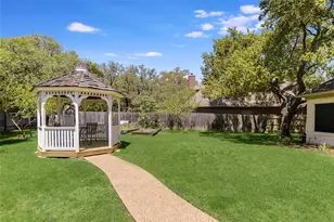 10030 Estancia Ln, Austin, TX 78739 - Photo 17