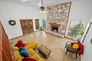 400 N Laurelwood Dr, Austin, TX 78733 - Photo 15