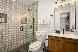 11011 Jordan Ln, Austin, TX 78758 - Photo 21