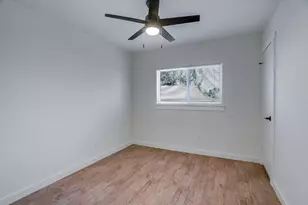 12910 Covington Trail, Austin, TX 78727 - Photo 13