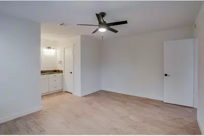 12910 Covington Trail, Austin, TX 78727 - Photo 11