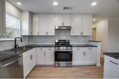 12910 Covington Trail, Austin, TX 78727 - Photo 7