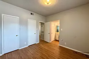3000 Guadalupe St, Austin, TX 78705 - Photo 9