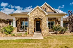221 Clearwater Wy, Kyle, TX 78640 - Photo 5