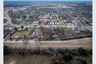418 S Avenue D Avenue, Elgin, TX 78621 - Photo 23