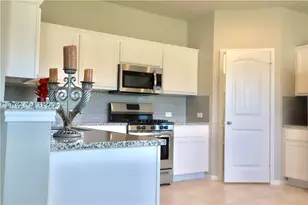 3103 Crystal Bend Dr, Pflugerville, TX 78660 - Photo 9