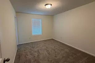 364 Bell Rings Dr, Jarrell, TX 76537 - Photo 19