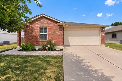 324 Almquist Street, Hutto, TX 78634 - Photo 3