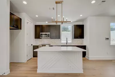 4127 E 12th Street #8, Austin, TX 78721 - Photo 11