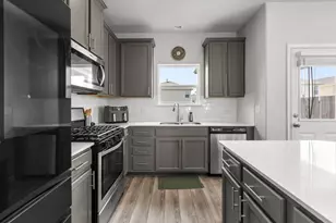 6402 Rafferty Ln, Austin, TX 78747 - Photo 7