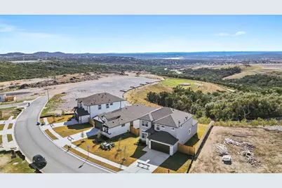 8512 Pine Muhly Drive, Lago Vista, TX 78645 - Photo 7