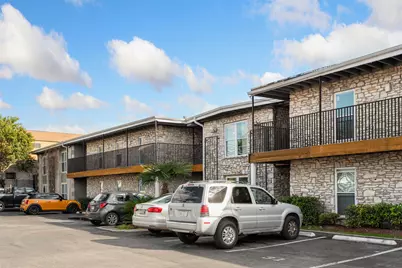 2401 Manor Road #209, Austin, TX 78722 - Photo 11