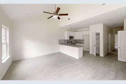 15514 Hickory Drive, Montgomery, TX 77356 - Photo 3