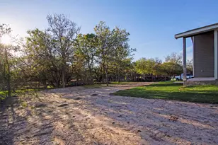 151 Kawainui Ln, Bastrop, TX 78602 - Photo 29