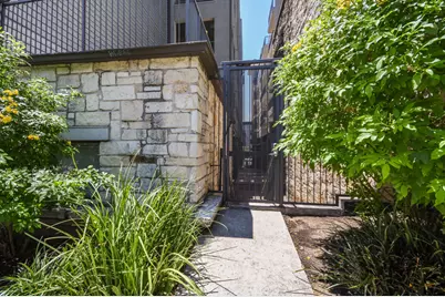 2502 Leon Street #100, Austin, TX 78705 - Photo 19