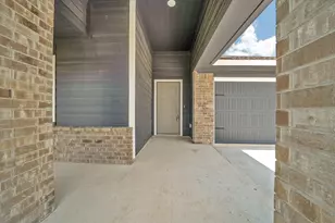 145 Crawford, Kyle, TX 78640 - Photo 3