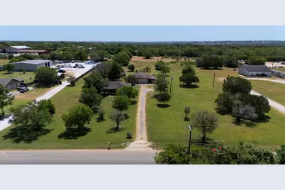 12409 Lowden Lane, Manchaca, TX 78652 - Photo 7