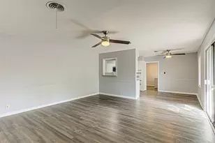 2001 Oakglen Dr, Austin, TX 78745 - Photo 23