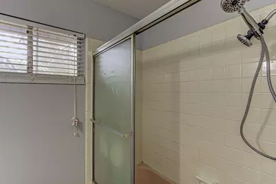 2001 Oakglen Drive, Austin, TX 78745 - Photo 31