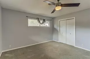 2001 Oakglen Dr, Austin, TX 78745 - Photo 37