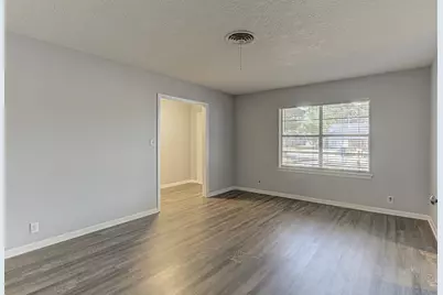 2001 Oakglen Drive, Austin, TX 78745 - Photo 7