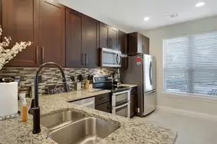 585 Demarett Dr, Point Venture, TX 78645 - Photo 9