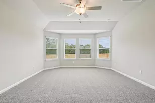 143 Coopers Hawk Crst, Cedar Creek, TX 78612 - Photo 13